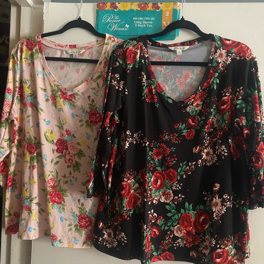 The pioneer woman Long sleeve shirts